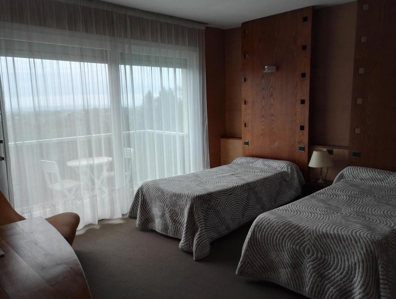 Authentic By Balladins - Rodez / Le Segala Baraqueville Exterior foto