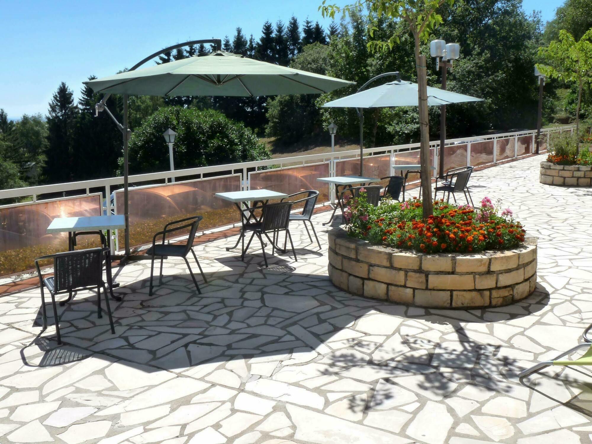 Authentic By Balladins - Rodez / Le Segala Baraqueville Exterior foto